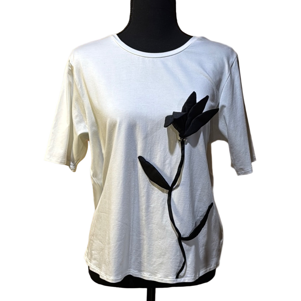 Love and Lace White Floral Applique Top Medium